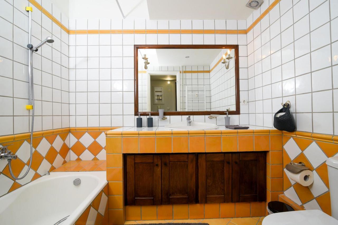 A Diamond Of 140 M2 In Platonas Ancient Athens Apartment ภายนอก รูปภาพ
